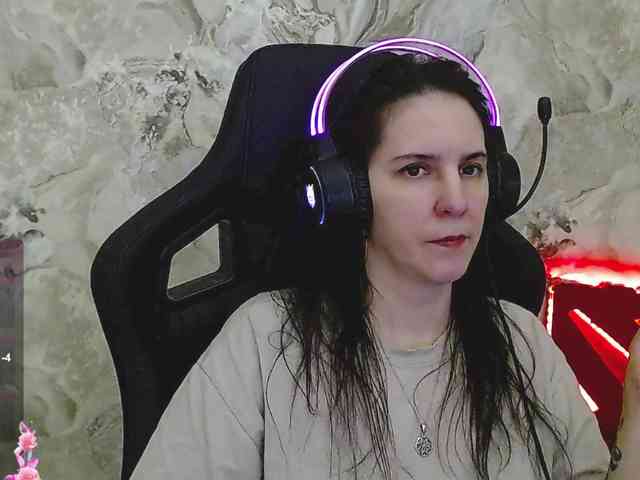 IrwiTomboy webcam