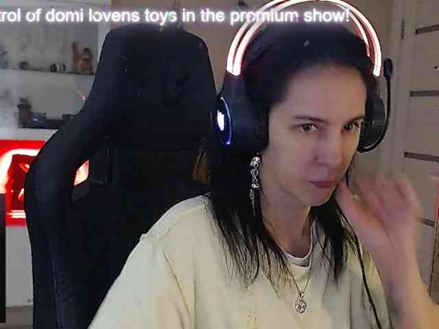 IrwiTomboy webcam