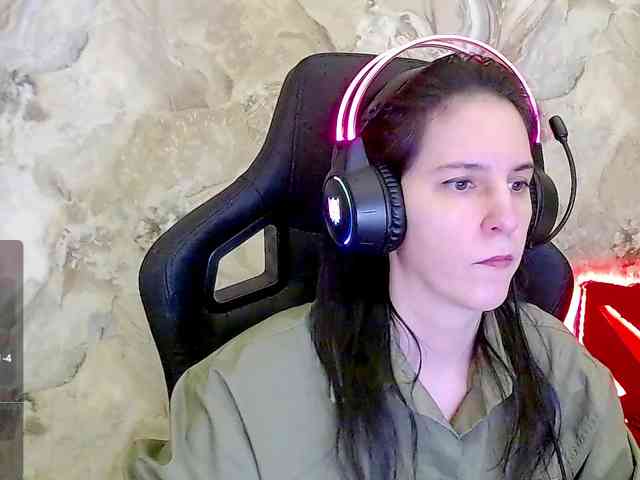 IrwiTomboy webcam