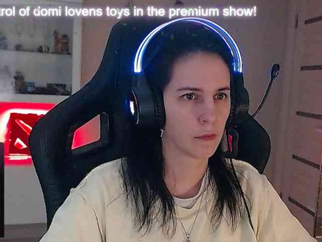 IrwiTomboy webcam