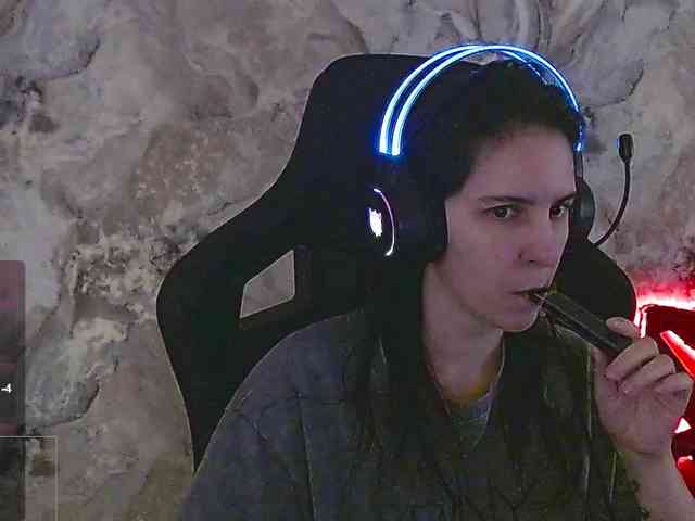 IrwiTomboy webcam