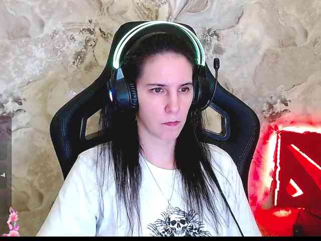 IrwiTomboy webcam