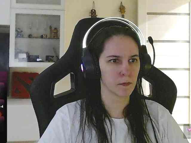 IrwiTomboy webcam