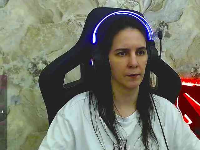 IrwiTomboy webcam