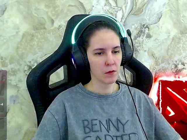 IrwiTomboy webcam