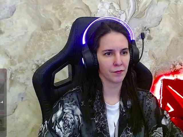 IrwiTomboy webcam