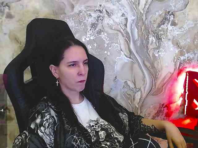 IrwiTomboy webcam
