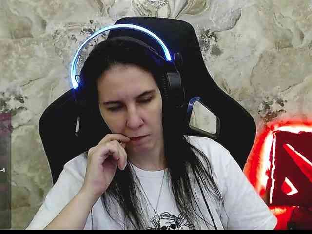 IrwiTomboy webcam