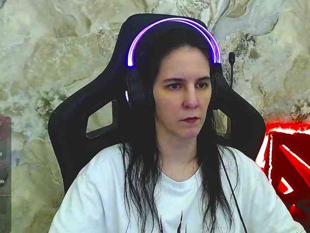 IrwiTomboy webcam
