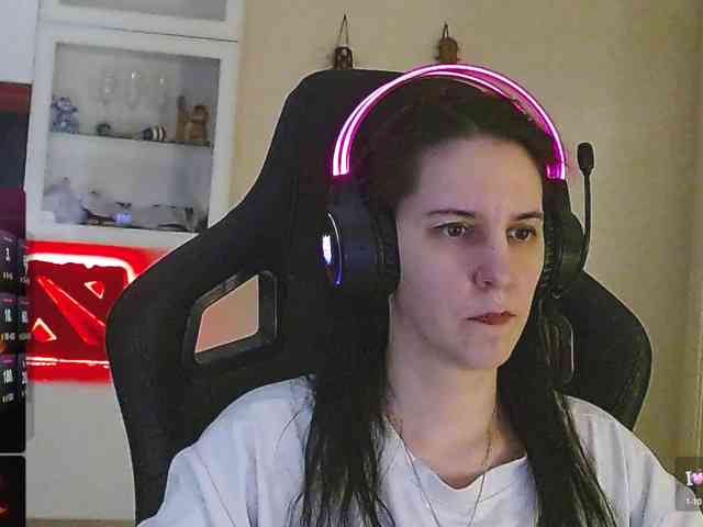 IrwiTomboy webcam