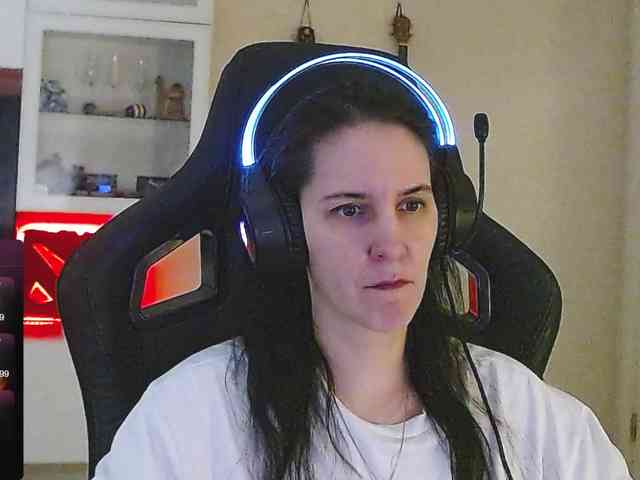 IrwiTomboy webcam