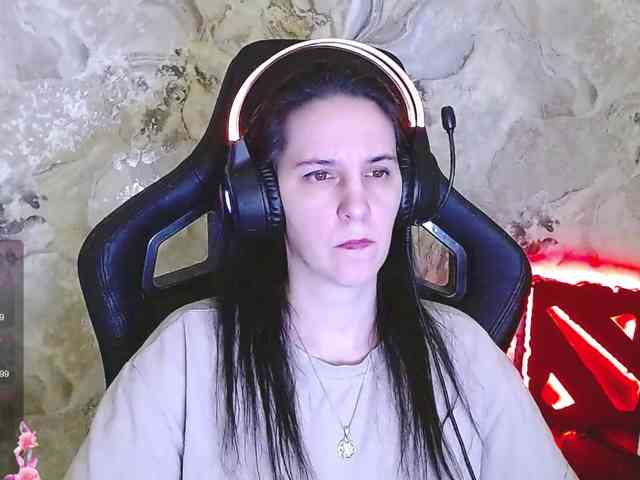 IrwiTomboy webcam