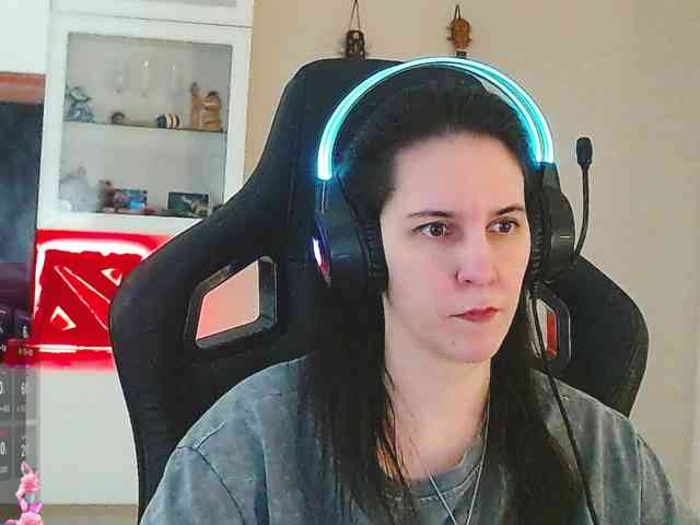 IrwiTomboy webcam