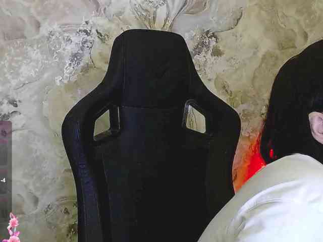 IrwiTomboy webcam