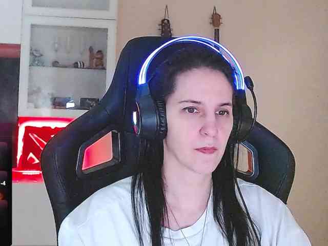 IrwiTomboy webcam