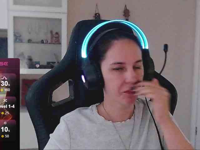 IrwiTomboy webcam
