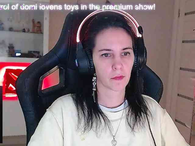 IrwiTomboy webcam