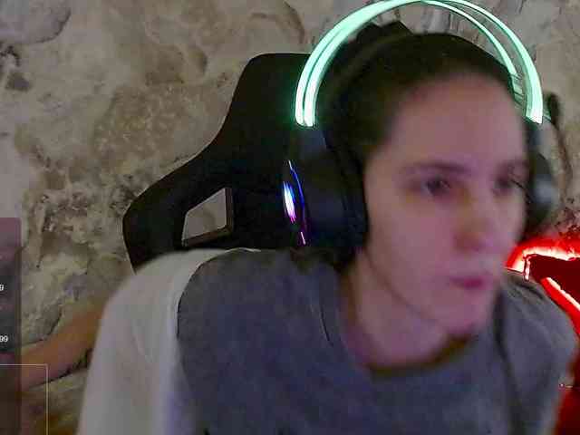 IrwiTomboy webcam