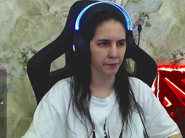 IrwiTomboy webcam