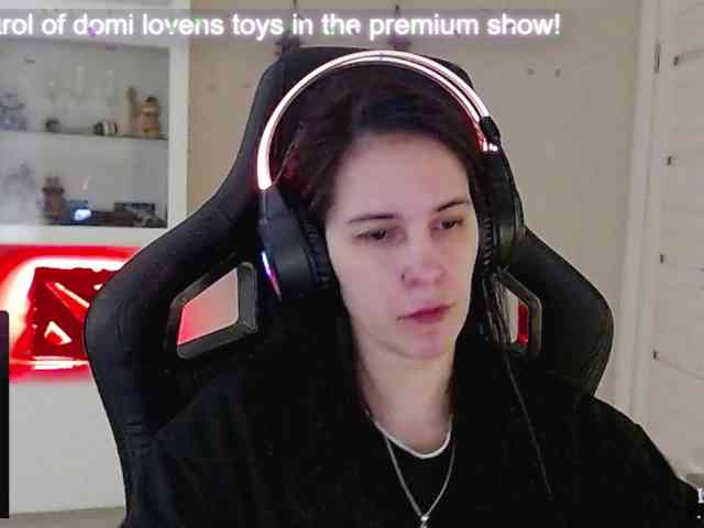 IrwiTomboy webcam