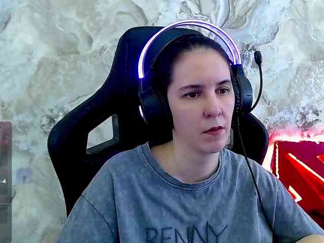 IrwiTomboy webcam