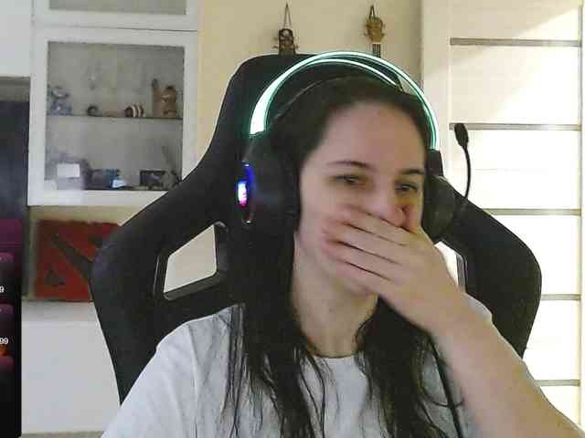 IrwiTomboy webcam