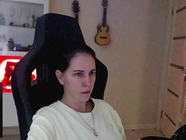 IrwiTomboy webcam