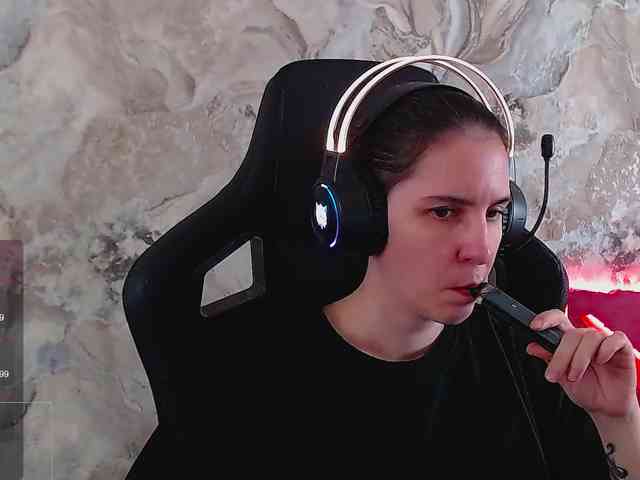 IrwiTomboy webcam