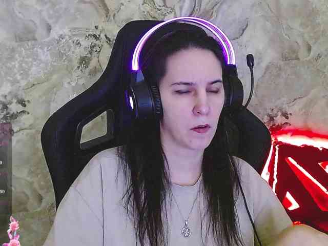 IrwiTomboy webcam