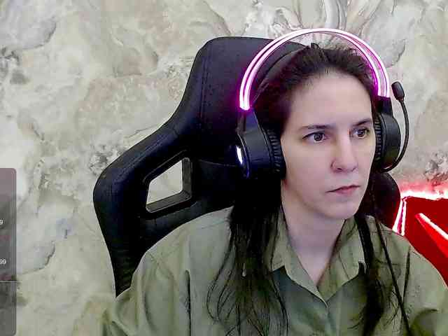 IrwiTomboy webcam
