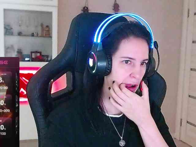 IrwiTomboy webcam
