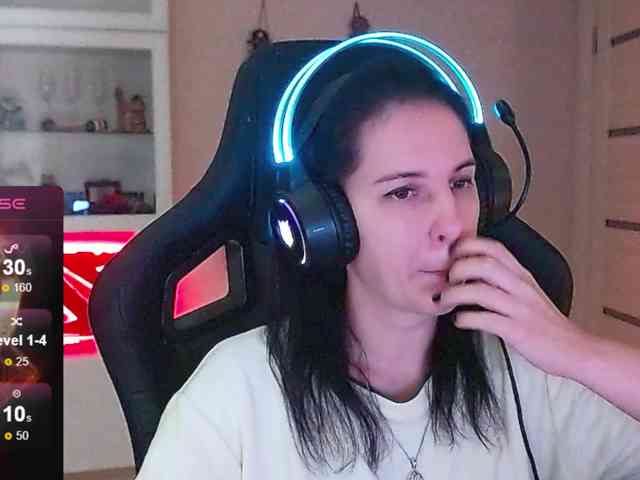 IrwiTomboy webcam