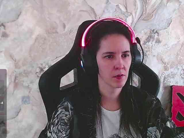 IrwiTomboy webcam