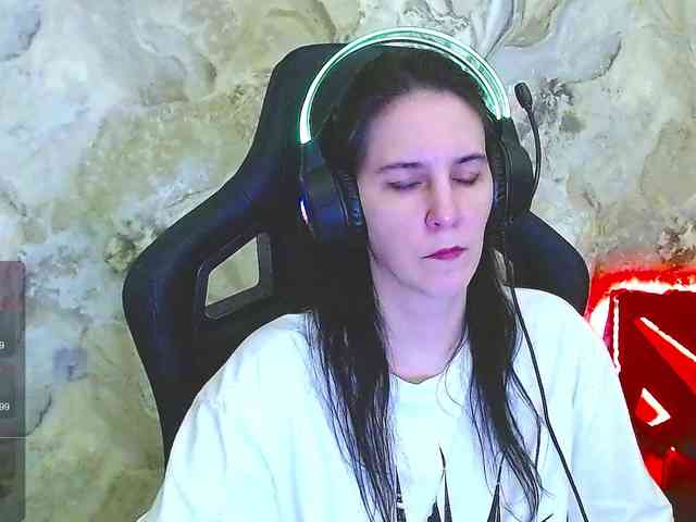 IrwiTomboy webcam