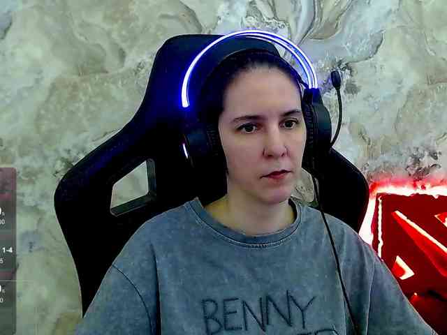 IrwiTomboy webcam