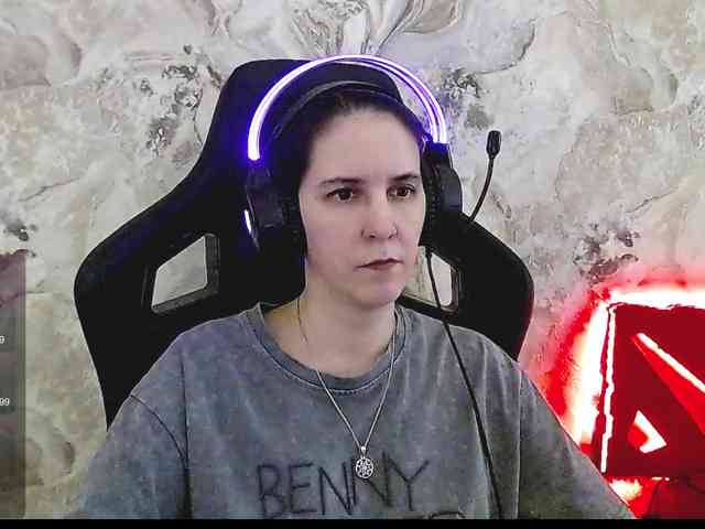 IrwiTomboy webcam