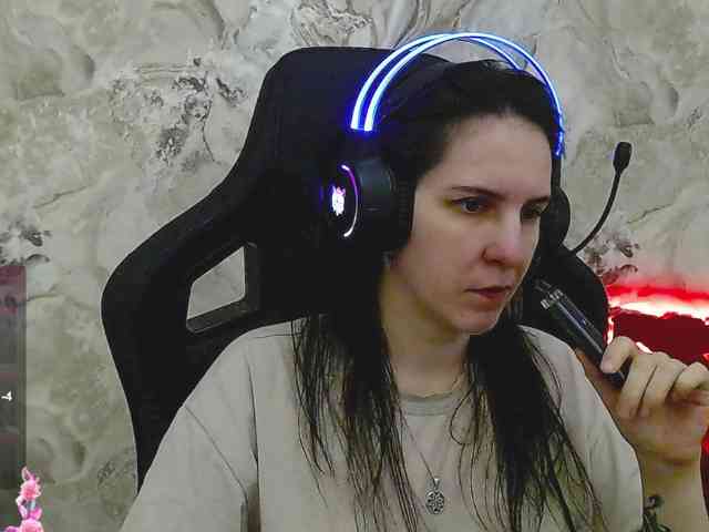 IrwiTomboy webcam