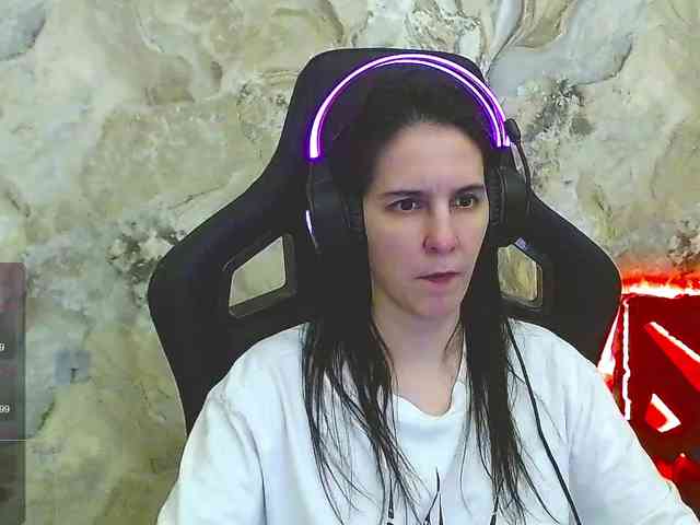 IrwiTomboy webcam