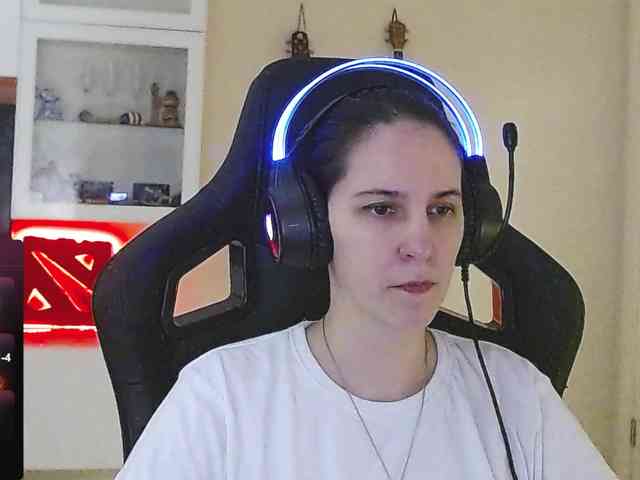 IrwiTomboy webcam