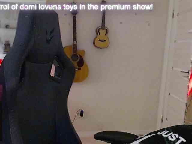 IrwiTomboy webcam