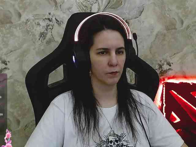 IrwiTomboy webcam