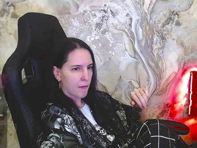 IrwiTomboy webcam