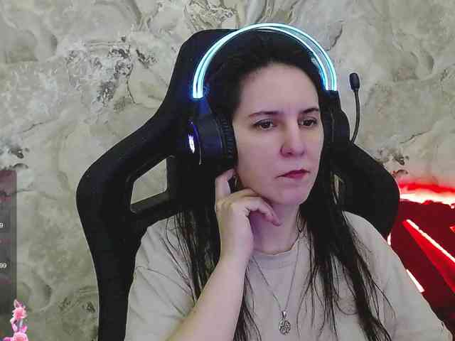 IrwiTomboy webcam
