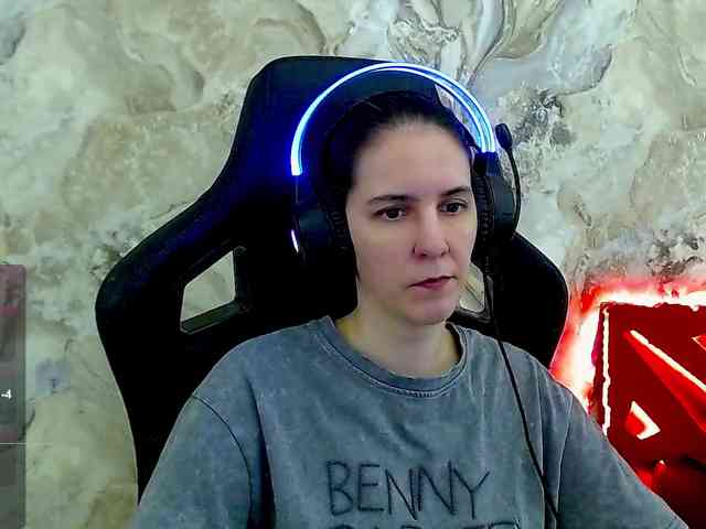 IrwiTomboy webcam