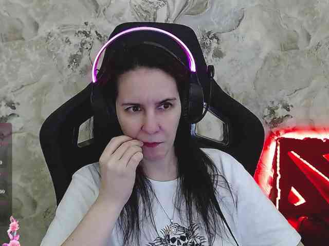 IrwiTomboy webcam
