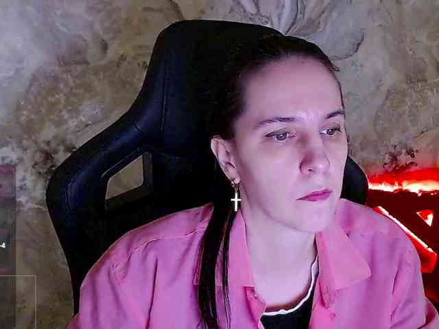 IrwiTomboy webcam