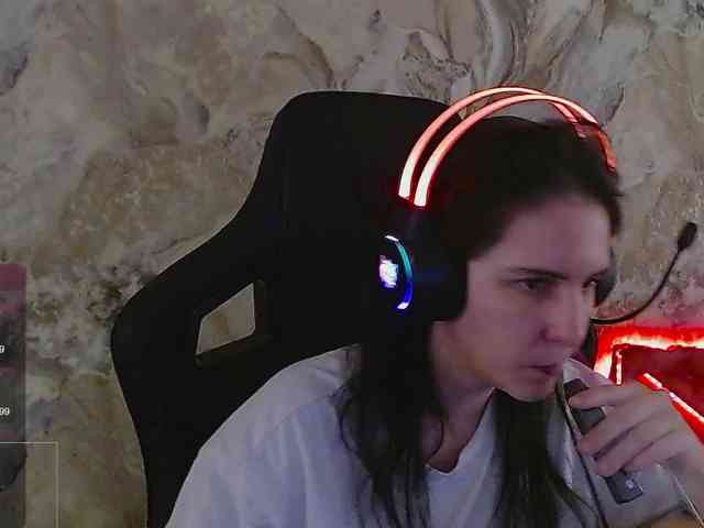 IrwiTomboy webcam