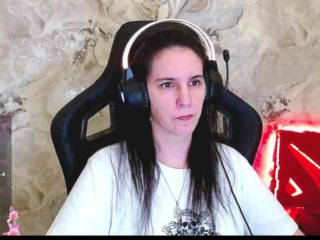 IrwiTomboy webcam