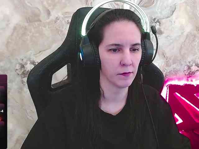IrwiTomboy webcam