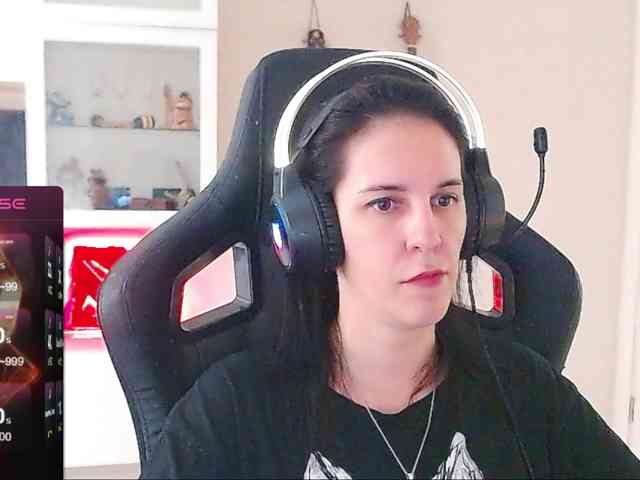 IrwiTomboy webcam